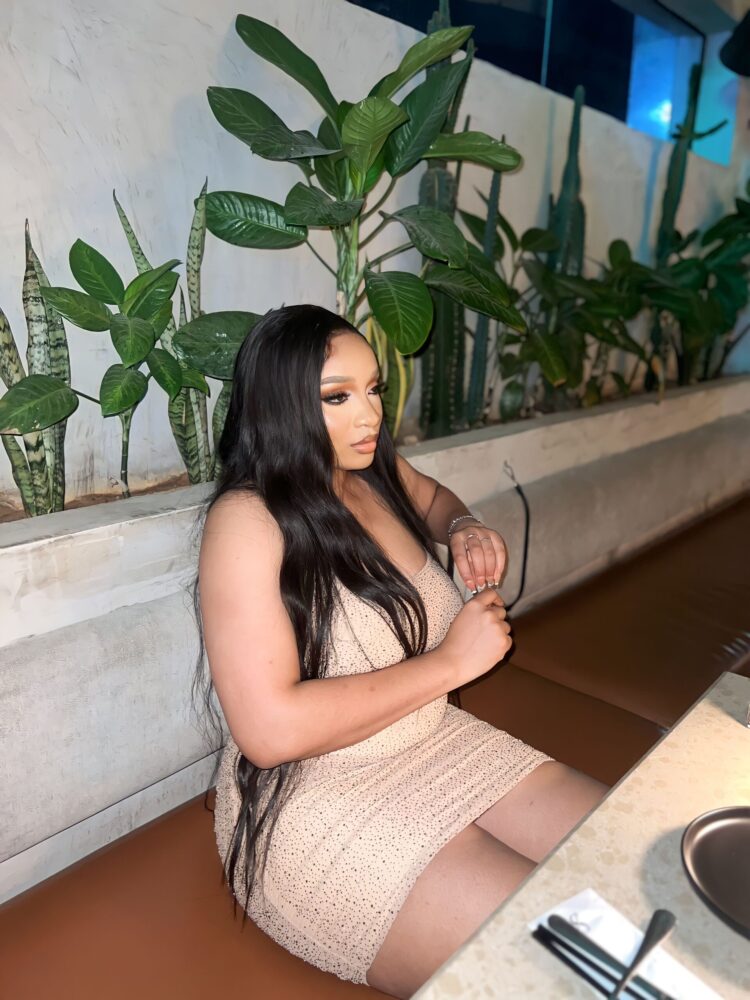 thick zoe feet scaled