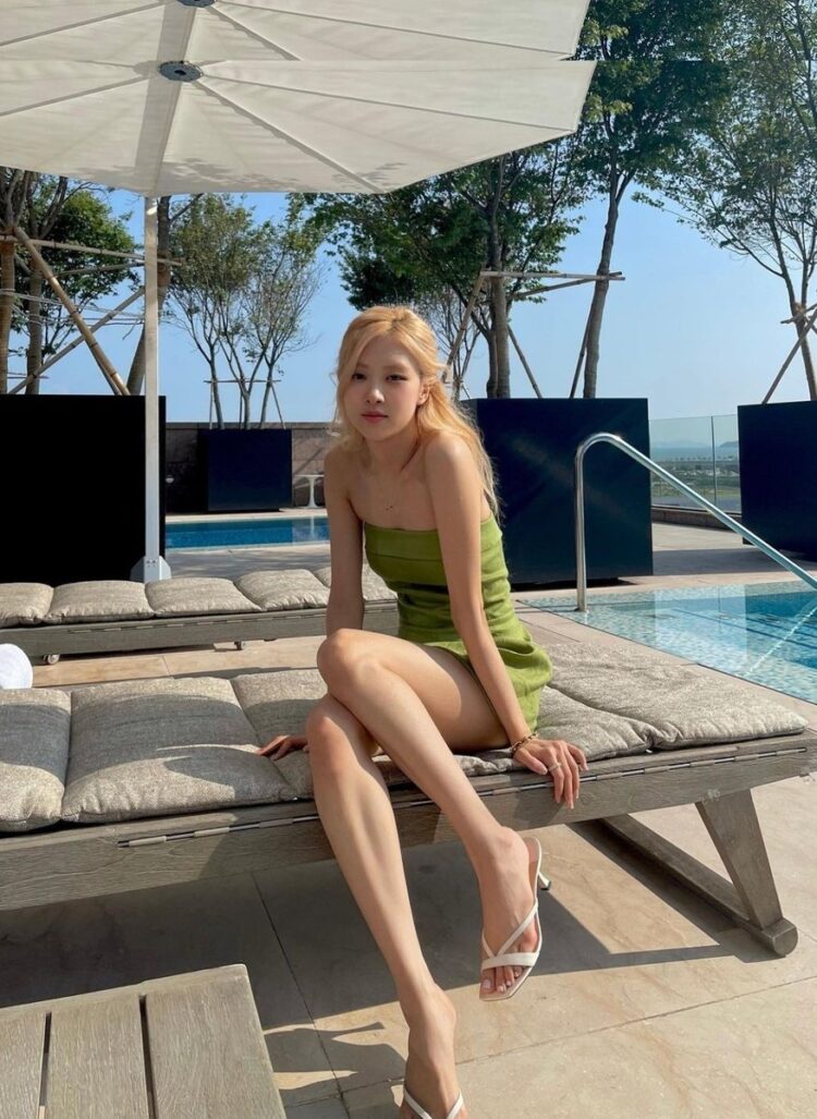 thuany raquel feet 1