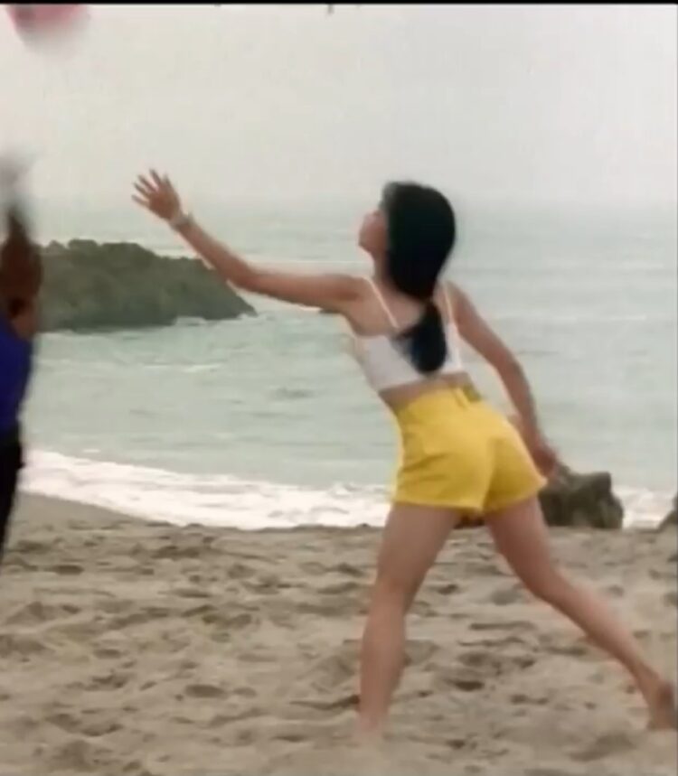thuy trang feet 1