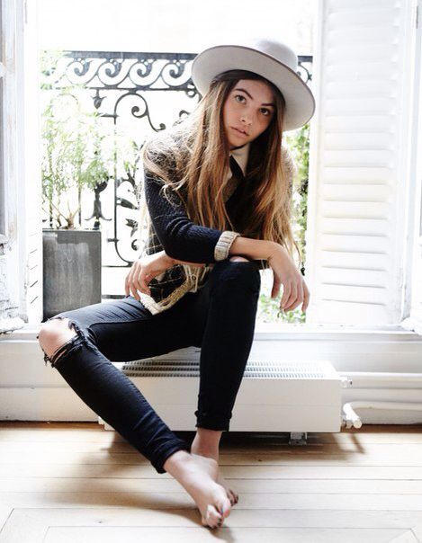 thylane blondeau feet 2