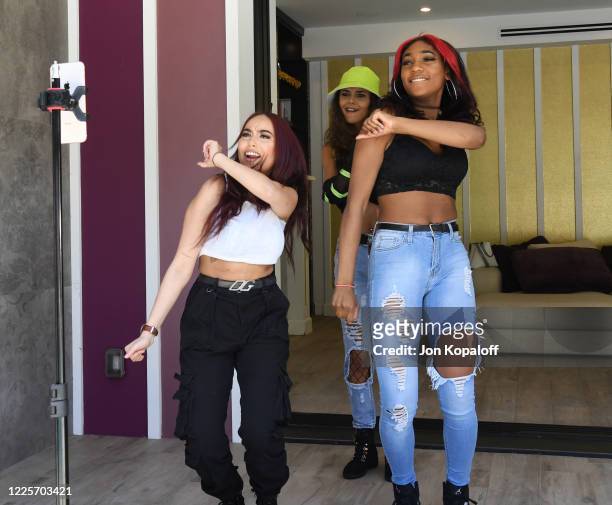 tianna singer feet 5