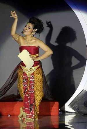 tiara jacquelina feet 4