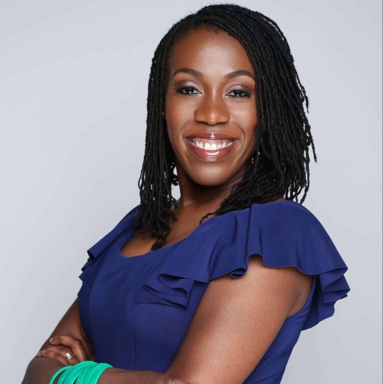 tiffany aliche feet 4