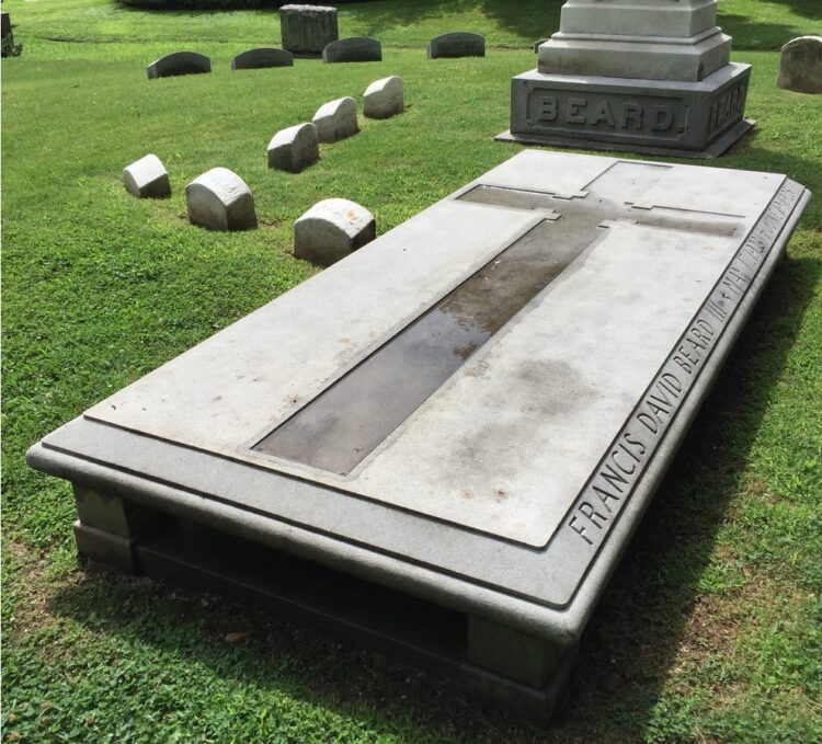 tiffany ledger feet 6