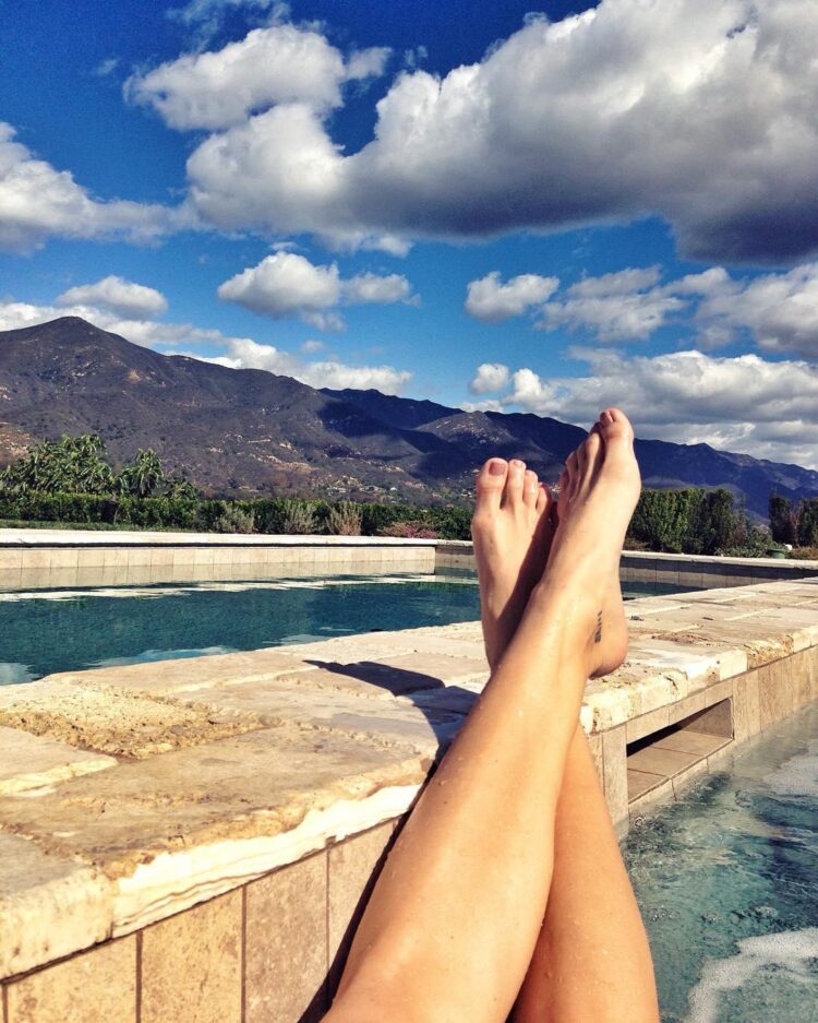 tiffany michelle feet 3