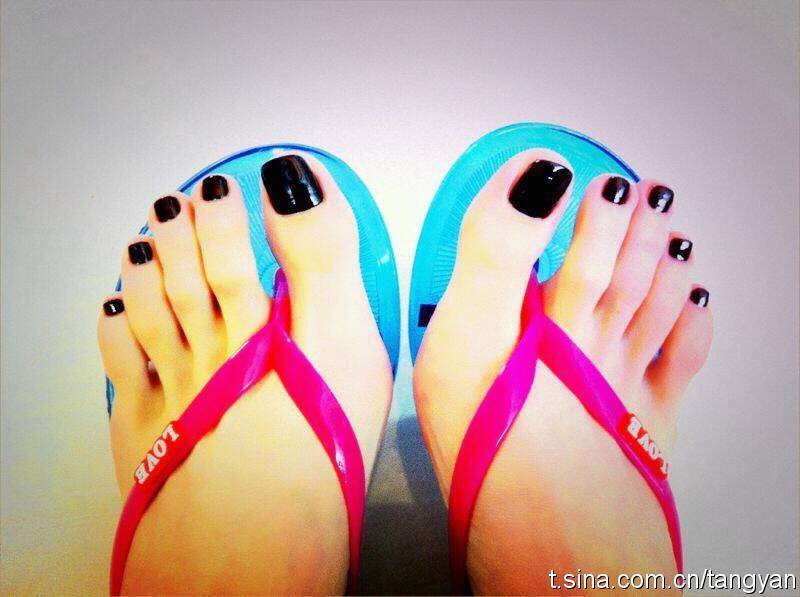 tiffany tang feet 5