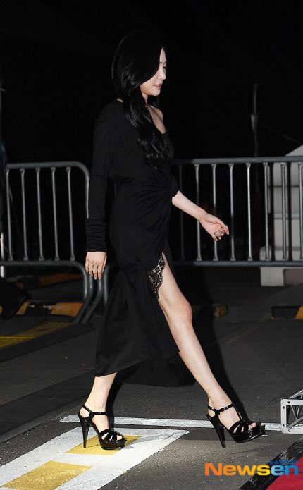 tiffany young feet 3