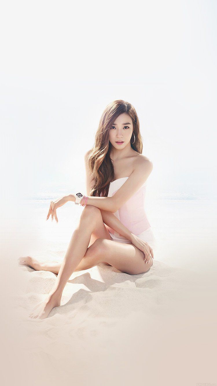 tiffany young feet 5