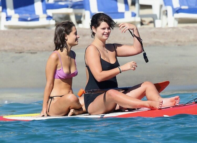 tiger lily hutchence feet 4