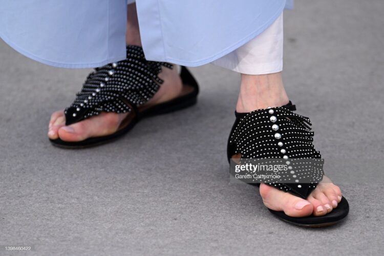 tilda swinton feet 4