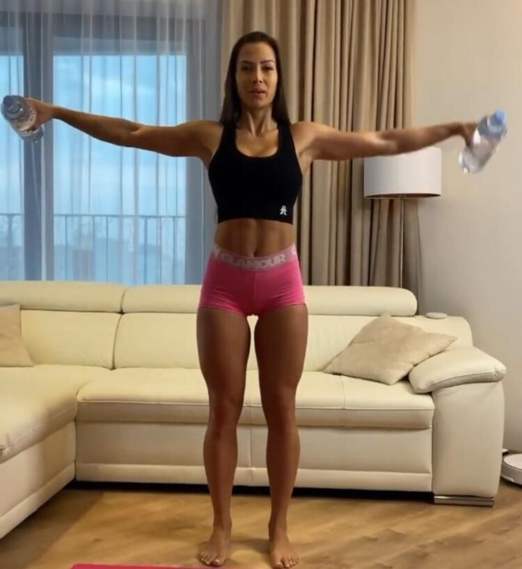timea trajtelova feet 4