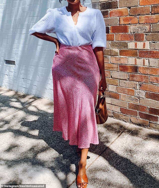 tina abeysekara feet 4