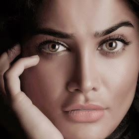 tina akhoondtabar feet 6