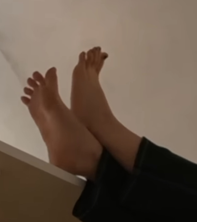 tina choi feet 6