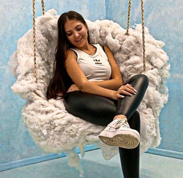 tina makovics feet 4