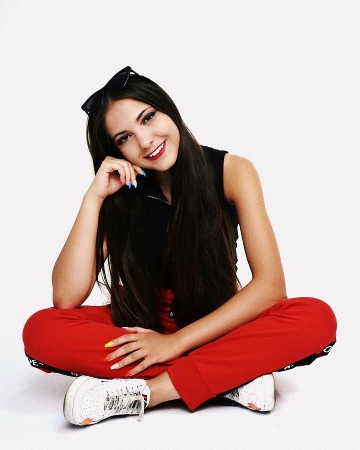 tina makovics feet 6