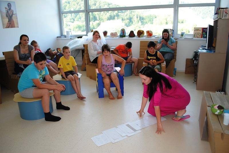 tinkara kovac feet 3