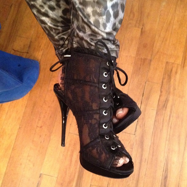 tionna smalls feet 4