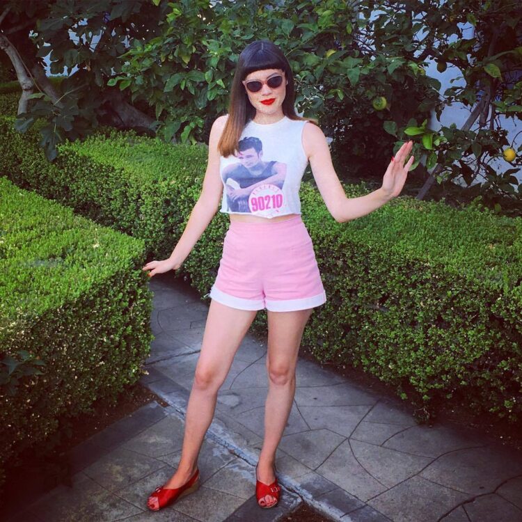 tipper newton feet 5