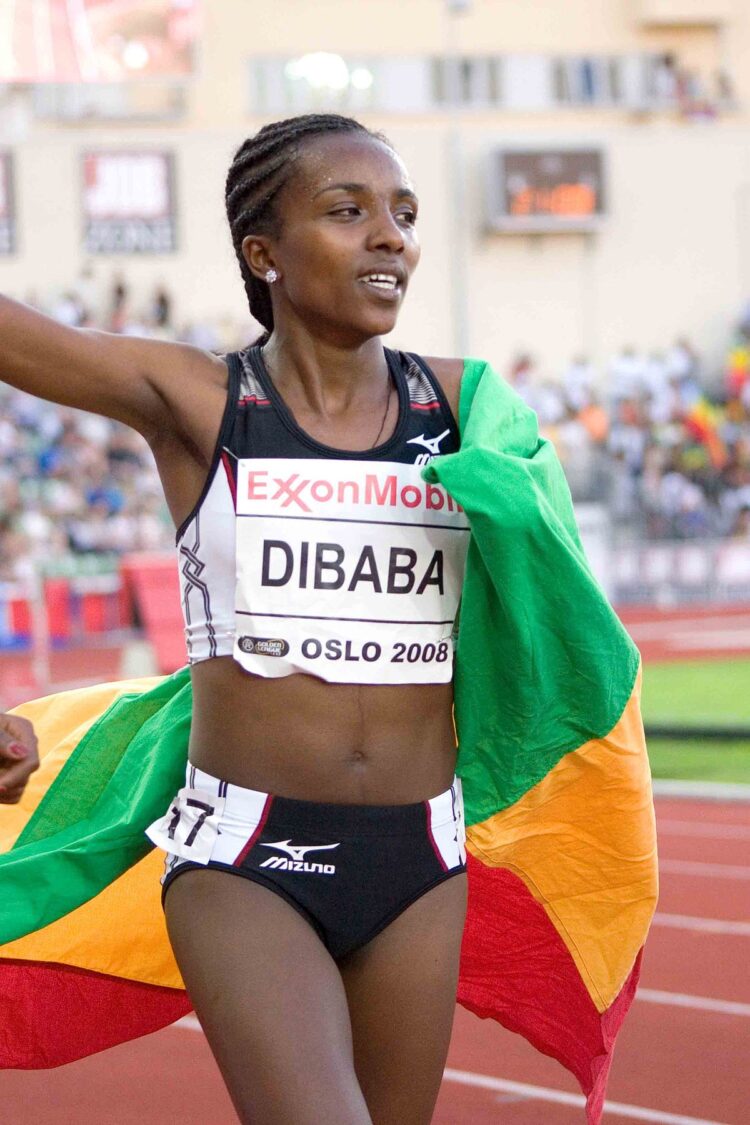 tirunesh dibaba feet 6