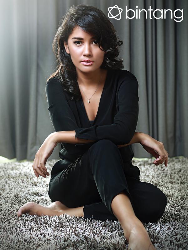 titi rajo bintang feet