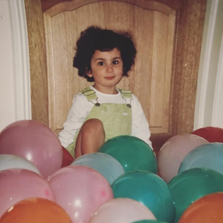 tiyana pentland feet 5