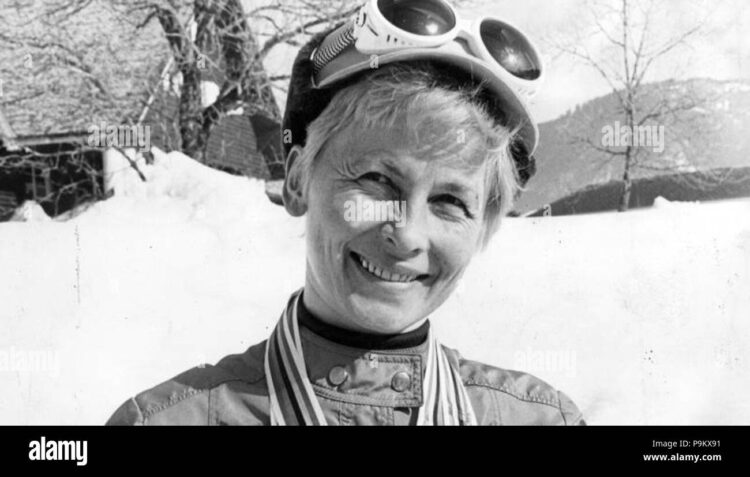 toini gustafsson feet 1