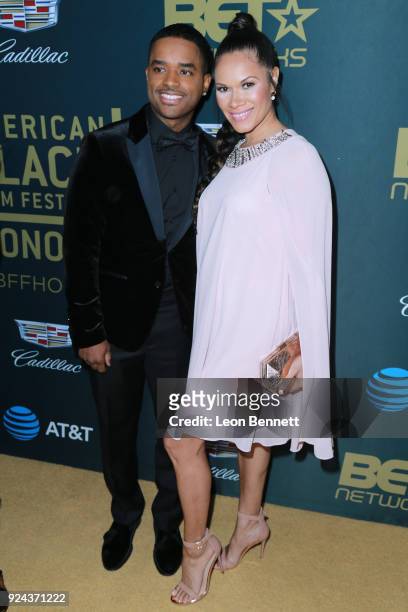 tomasina parrott feet 6