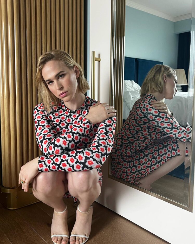 tommy dorfman feet 1