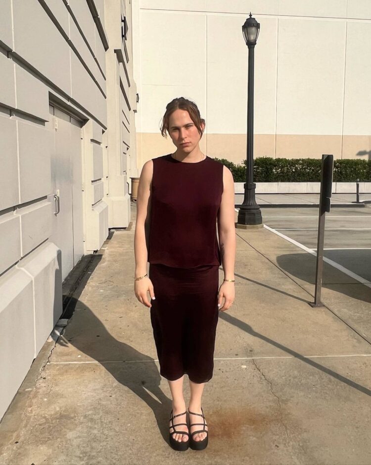 tommy dorfman feet 4