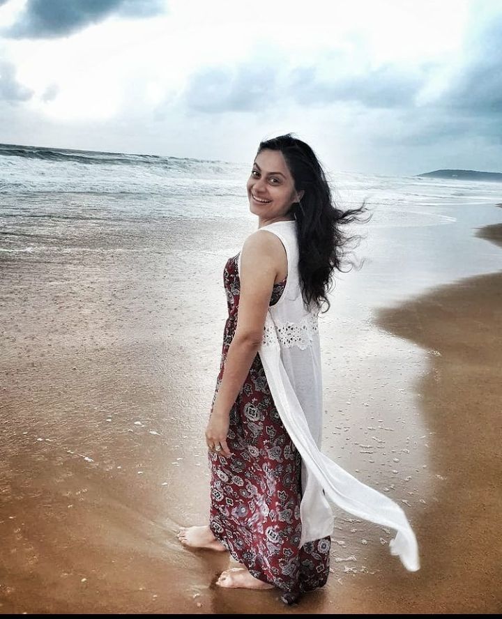 toral rasputra feet 5