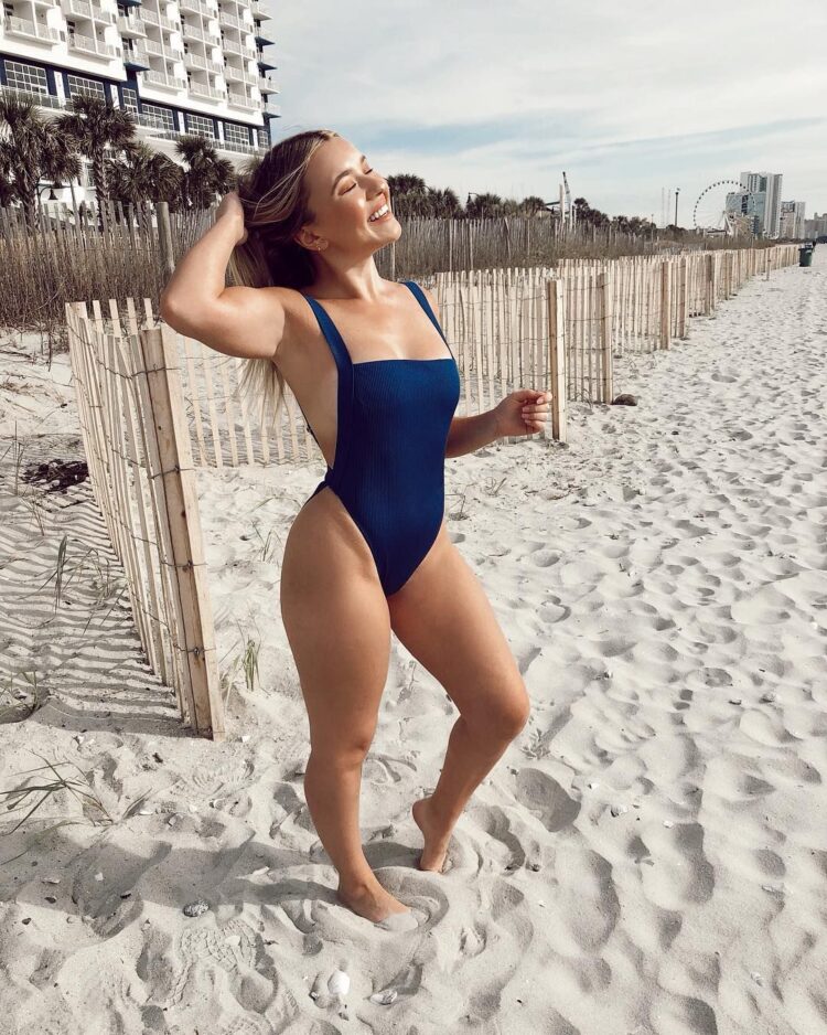 torri webster feet 5