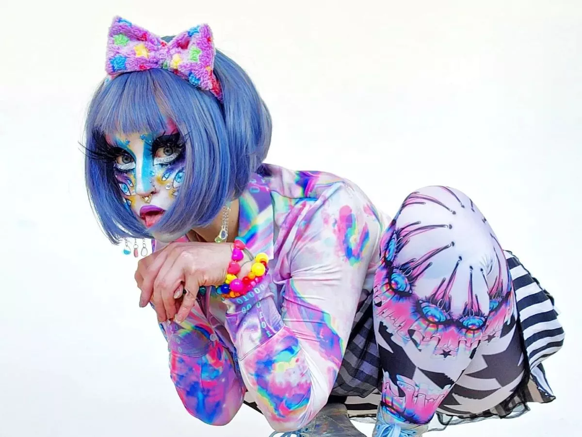 toshi salvino feet 5