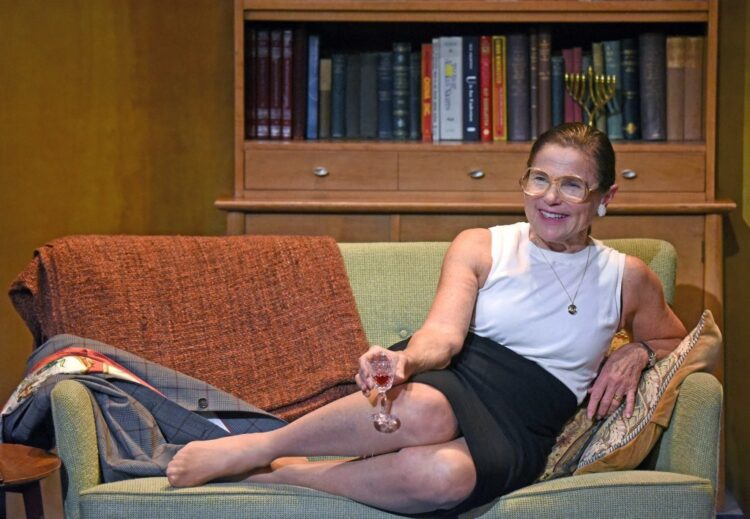 tovah feldshuh feet 2