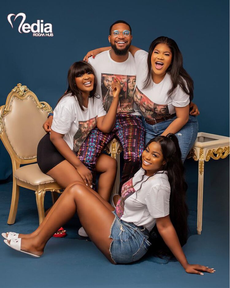 toyin abraham ajeyemi feet 6