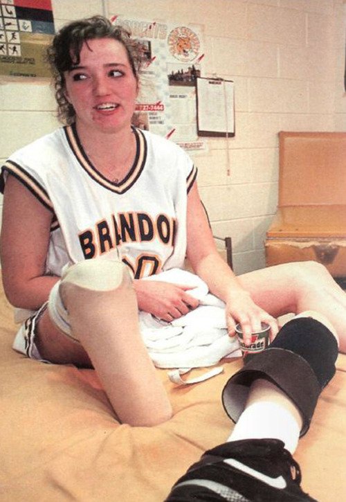 tracey macleod feet 3