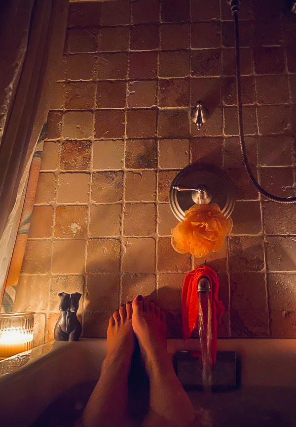 tracy benjamin feet 6