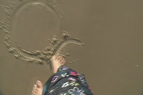 tran thi nhung feet 6