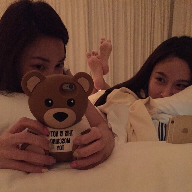 treechada petcharat feet 3