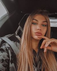 trejsi sejdini feet 4