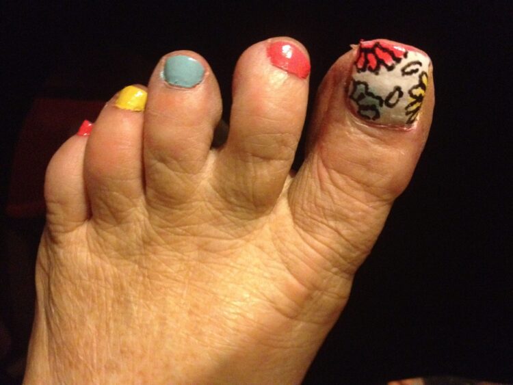 trendyxgrandma feet scaled