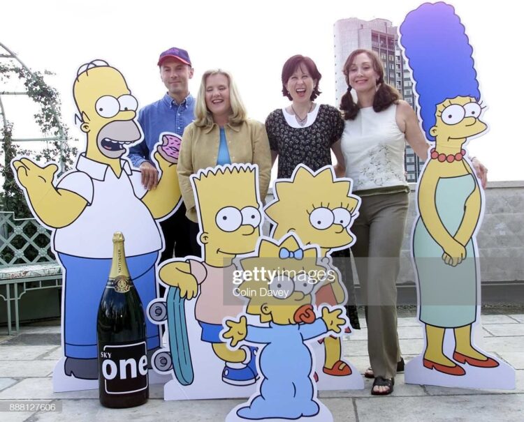 tress macneille feet 6