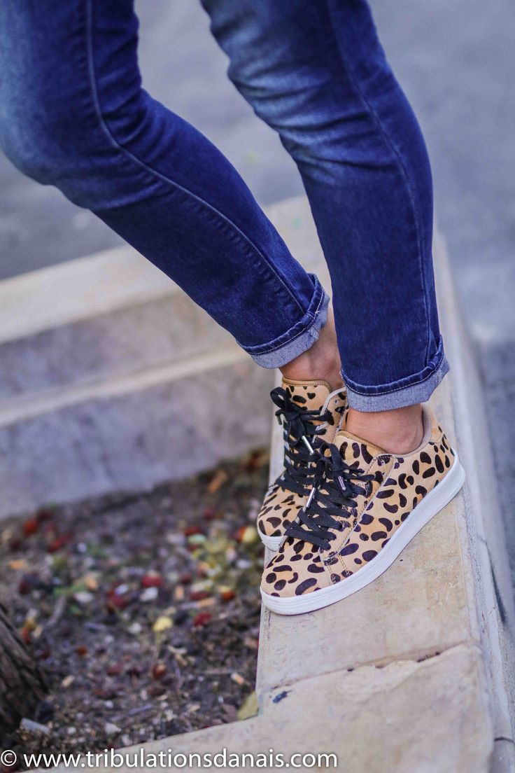 tribulations danais feet 3