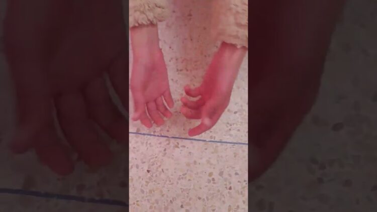 tribulations danais feet 4