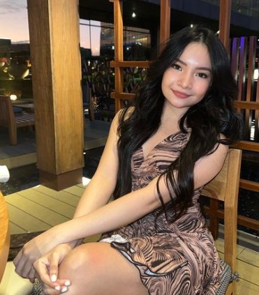 tricia evasco feet 2