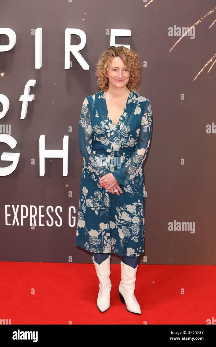 tricia marwick feet 3