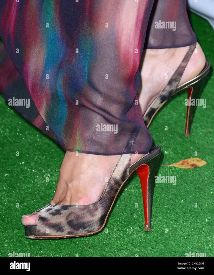 tricia marwick feet 6