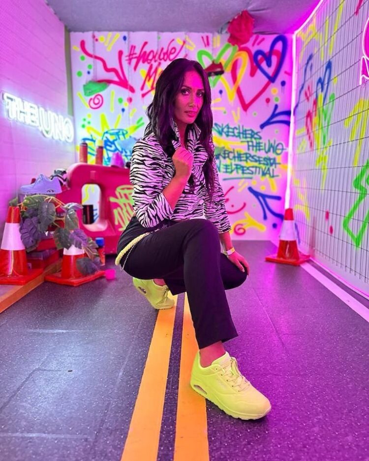 trini neira diaz feet 1