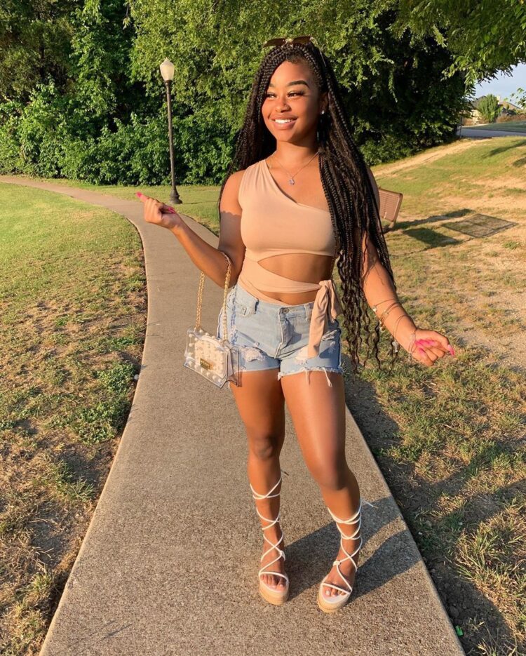 trinity aniyah feet 6