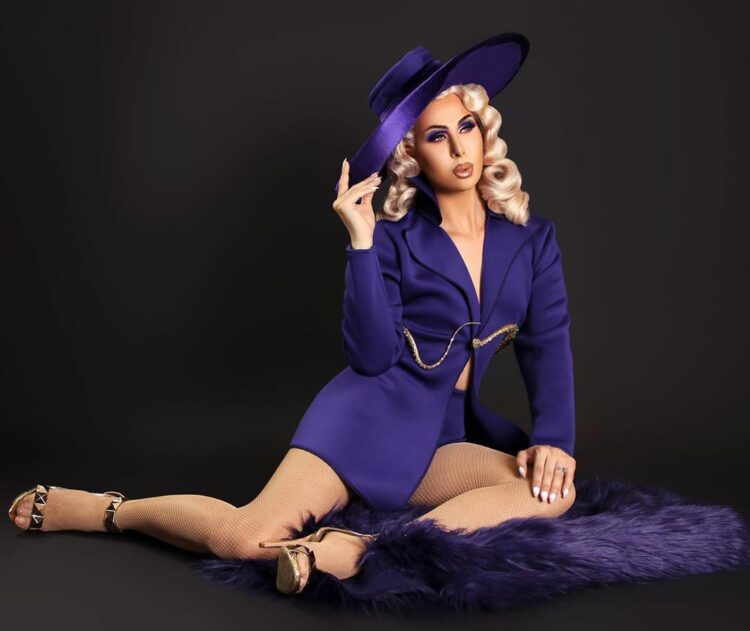 trinity the tuck feet 2